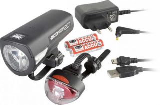 Lichter für das Fahrrad batteriebetrieben oder per USB aufzuladen						
